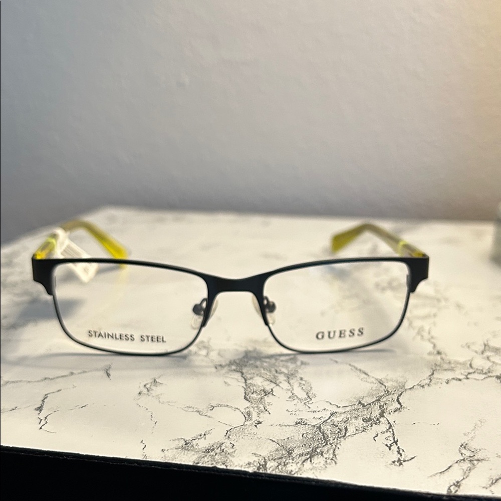 Boys Guess Women's Glasses with Black Frame and Yellow Accents Size 49-17-130